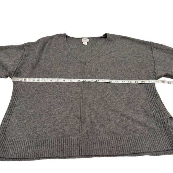 Auden Gray Sweater Size L - Picture 8 of 9